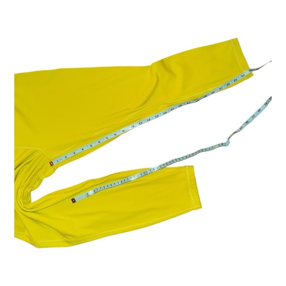 Lululemon Align High-Rise Pant 25", Yellow Serpentine, Size 14 - Picture 6 of 9